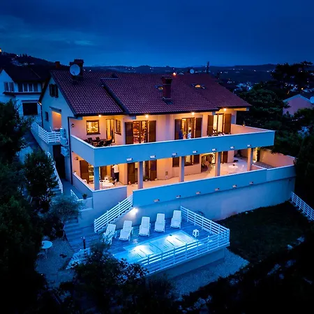 - Healthy House Villa
