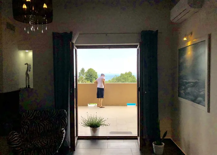 - Healthy House Вилла